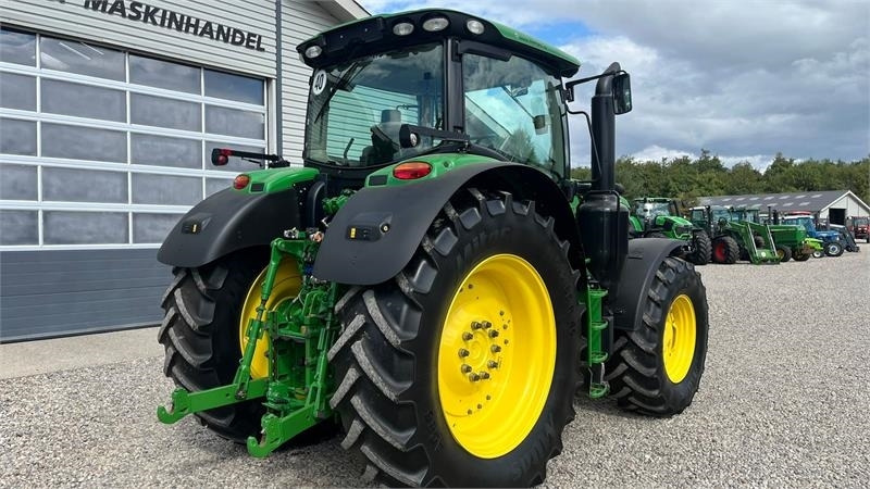 جرار John Deere 6175R Med frontlift og frontPTO samt luft anlæg: صورة 14