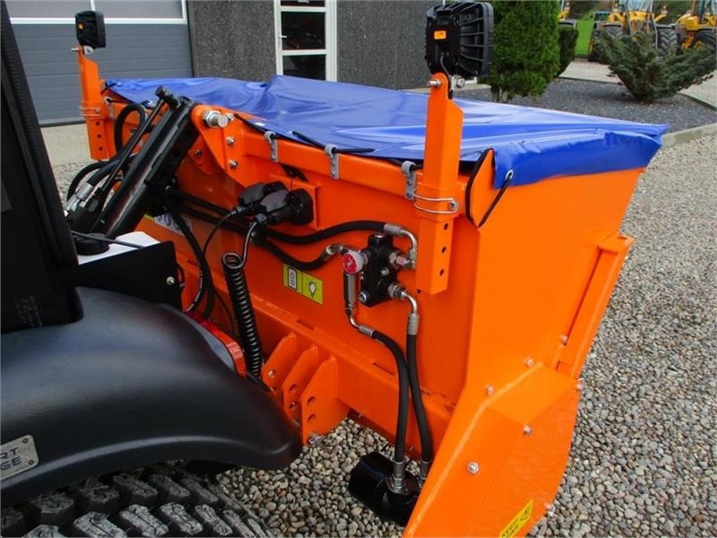 Limas SSP140 Selvlæssende og med lys - مفرشة الرمل/ الملح - آلية المنفعة/ مركبة خاصة: صورة 2 Limas SSP140 Selvlæssende og med lys - مفرشة الرمل/ الملح - آلية المنفعة/ مركبة خاصة: صورة 2