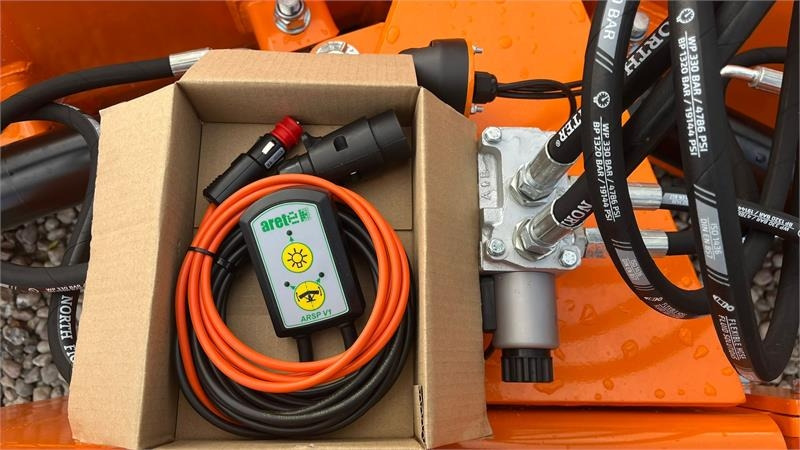 Limas Vario SHL 300 Med lys - كاسحة ثلوج - الآلات الزراعية: صورة 2 Limas Vario SHL 300 Med lys - كاسحة ثلوج - الآلات الزراعية: صورة 2