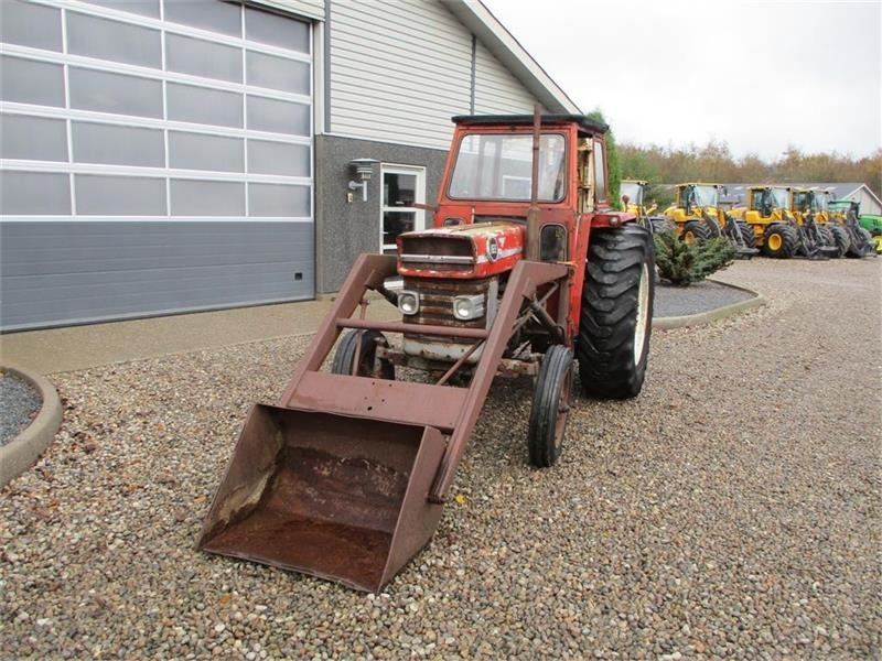 Massey Ferguson 165 Med Trucktårn og Frontlæsser - جرار: صورة 3 Massey Ferguson 165 Med Trucktårn og Frontlæsser - جرار: صورة 3