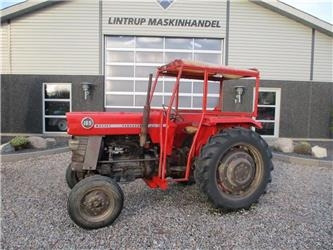 Massey Ferguson 165 - جرار: صورة 1 Massey Ferguson 165 - جرار: صورة 1
