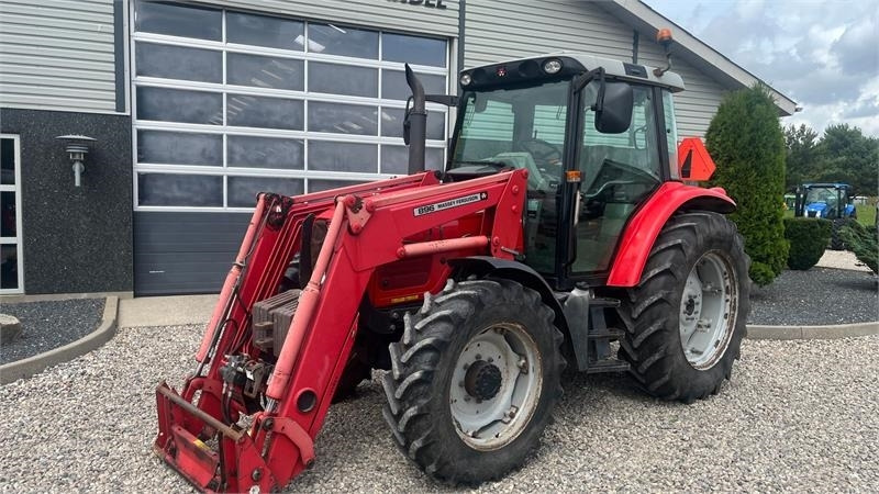 Massey Ferguson 5460 Med frontlæsser - جرار: صورة 2 Massey Ferguson 5460 Med frontlæsser - جرار: صورة 2