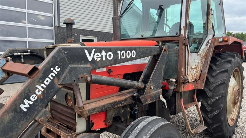 Massey Ferguson 690 Speedshift med frontlæsser - جرار: صورة 4 Massey Ferguson 690 Speedshift med frontlæsser - جرار: صورة 4