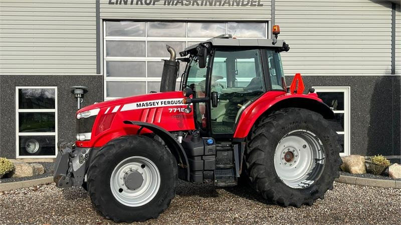 Massey Ferguson 7718 Dyna VT Med frontlift og frontPTO - جرار: صورة 1 Massey Ferguson 7718 Dyna VT Med frontlift og frontPTO - جرار: صورة 1