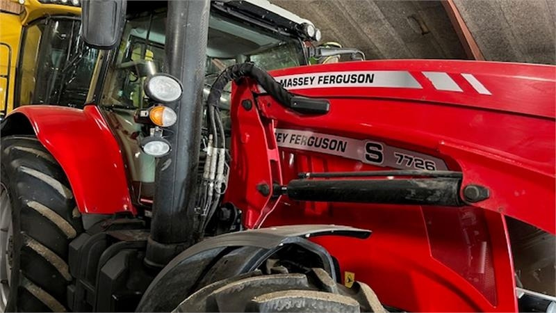Massey Ferguson 7726 S DynaVT Med front læsser. Læsser er meget li - جرار: صورة 2 Massey Ferguson 7726 S DynaVT Med front læsser. Læsser er meget li - جرار: صورة 2
