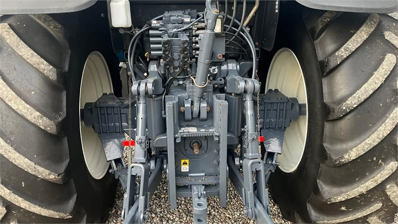 New Holland 8970 Velholdt super stærk traktor - جرار: صورة 2 New Holland 8970 Velholdt super stærk traktor - جرار: صورة 2