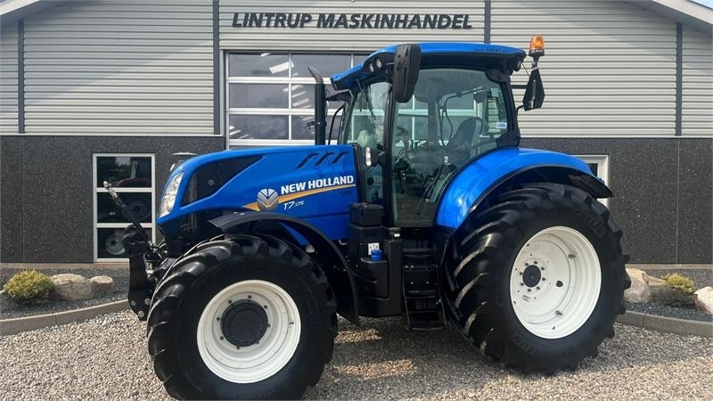 New Holland T7.175 RangeCommand med frontlift. Meget velholdt - جرار: صورة 1 New Holland T7.175 RangeCommand med frontlift. Meget velholdt - جرار: صورة 1