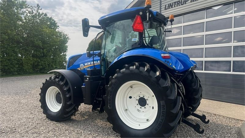 New Holland T7.175 RangeCommand med frontlift. Meget velholdt - جرار: صورة 3 New Holland T7.175 RangeCommand med frontlift. Meget velholdt - جرار: صورة 3