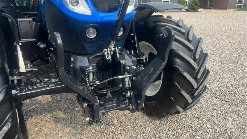 New Holland T7.175 RangeCommand med frontlift. Meget velholdt - جرار: صورة 4 New Holland T7.175 RangeCommand med frontlift. Meget velholdt - جرار: صورة 4