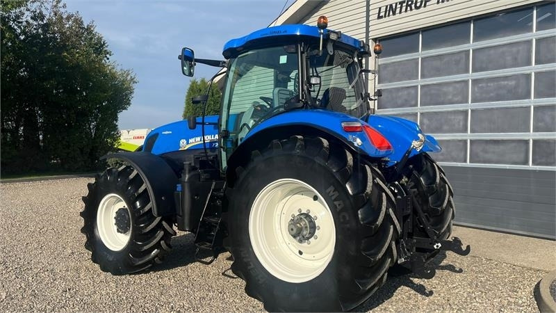 New Holland T7.270 AutoCommand med frontlift - جرار: صورة 3 New Holland T7.270 AutoCommand med frontlift - جرار: صورة 3