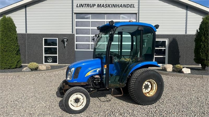 New Holland TC35DA Hydrostat - جرار: صورة 1 New Holland TC35DA Hydrostat - جرار: صورة 1