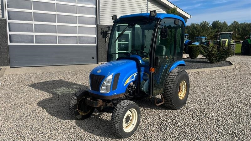 New Holland TC35DA Hydrostat - جرار: صورة 2 New Holland TC35DA Hydrostat - جرار: صورة 2