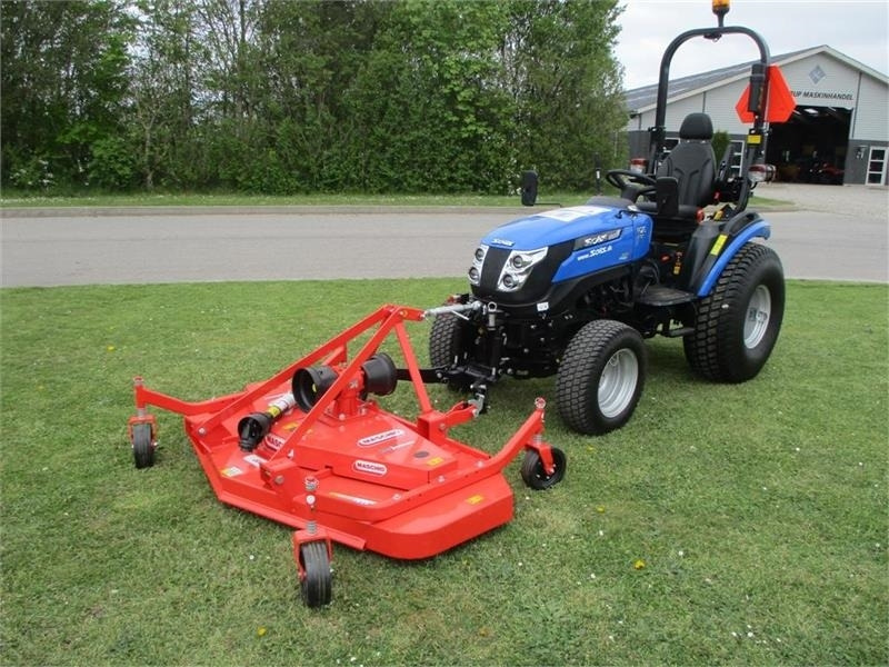 Solis 26 HST med frontlift,front PTO og turf æk - جرار: صورة 2 Solis 26 HST med frontlift,front PTO og turf æk - جرار: صورة 2