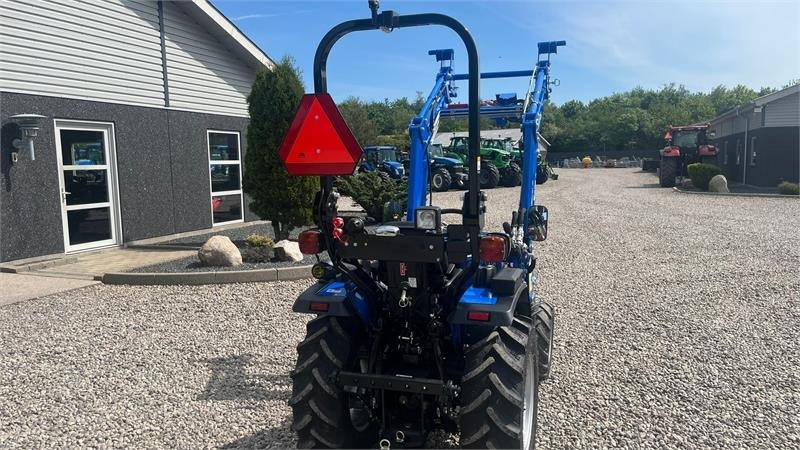جرار البلدية Solis S26 6+2 gearmaskine med Fuldhydraulisk frontlæsser: صورة 19