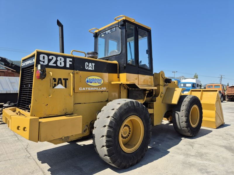Caterpillar CAT 928F  - اللودر بعجل: صورة 1 Caterpillar CAT 928F  - اللودر بعجل: صورة 1