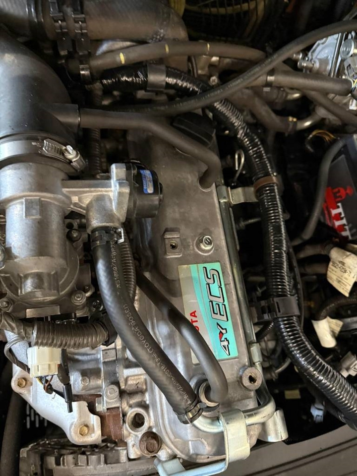Toyota 10859 - 02-8FGF25 - رافعة شوكية تعمل بالغاز: صورة 5 Toyota 10859 - 02-8FGF25 - رافعة شوكية تعمل بالغاز: صورة 5