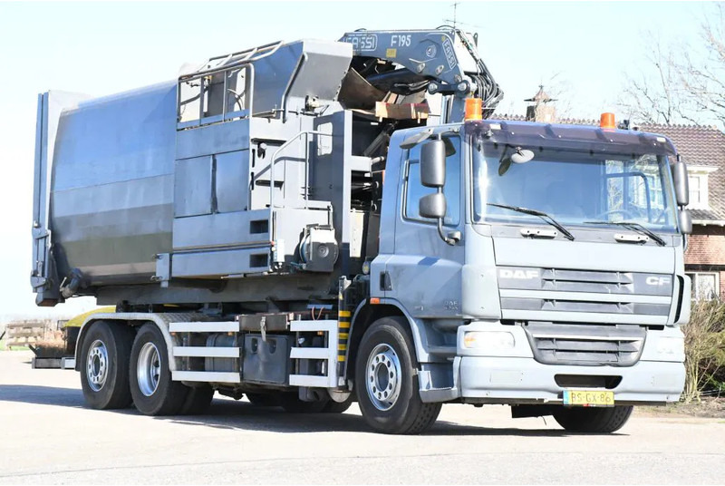 DAF CF75/310 FAN !!KRAAN/HAAK!!PERSCONTAINER!!HIGH PRESURRE CLEANING!!HOGEDRUK REINIGING!!HOCH DRUCK WASHEN SYSTEM!!REINIGING!GEJO B - شاحنة ذات خطاف, شاحنة كرين: صورة 2 DAF CF75/310 FAN !!KRAAN/HAAK!!PERSCONTAINER!!HIGH PRESURRE CLEANING!!HOGEDRUK REINIGING!!HOCH DRUCK WASHEN SYSTEM!!REINIGING!GEJO B - شاحنة ذات خطاف, شاحنة كرين: صورة 2
