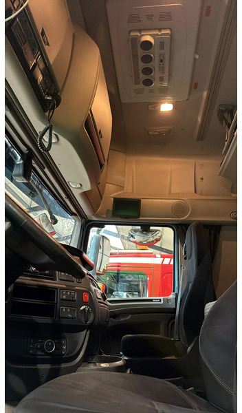 DAF XF 530 FTN CRANE/GRUE/KRAN FASSI 54 TM!! - وحدة جر: صورة 4 DAF XF 530 FTN CRANE/GRUE/KRAN FASSI 54 TM!! - وحدة جر: صورة 4
