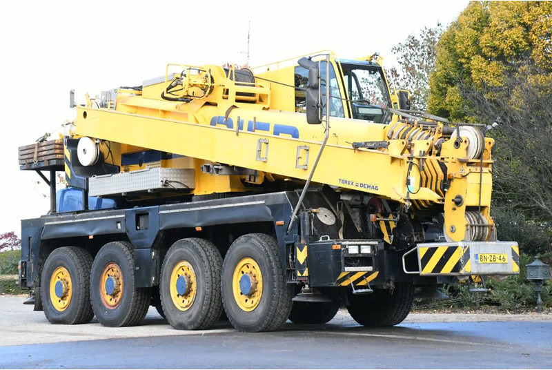 Demag AC60 CITY CLASS! Double cab!!8X8!! - موبايل كرين: صورة 2 Demag AC60 CITY CLASS! Double cab!!8X8!! - موبايل كرين: صورة 2