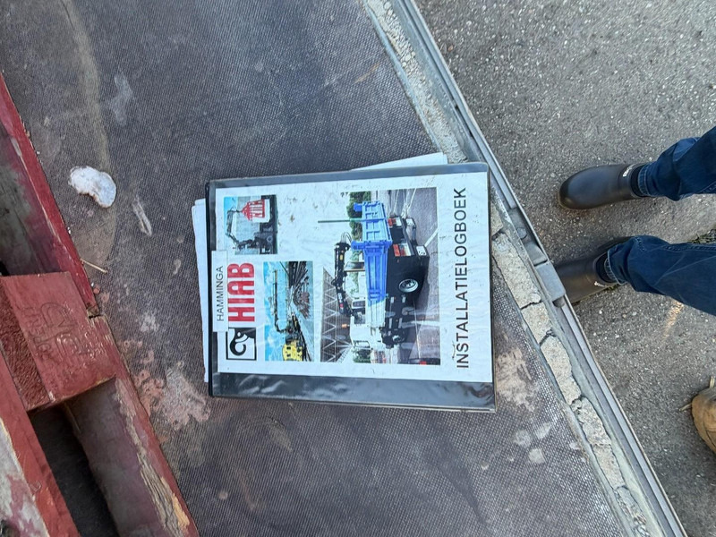 Hiab 112 RADIO REMOTE - ونش كرين - شاحنة: صورة 4 Hiab 112 RADIO REMOTE - ونش كرين - شاحنة: صورة 4