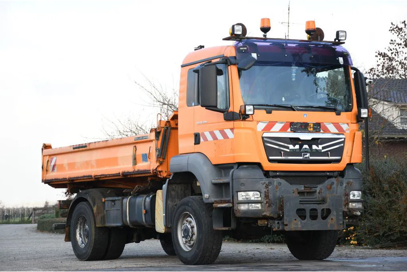 MAN TGS 18.320 AK!!4X4!! KIPPER MEILLER!!KOMMUNAL LKW!!KLIMA - شاحنة قلاب: صورة 2 MAN TGS 18.320 AK!!4X4!! KIPPER MEILLER!!KOMMUNAL LKW!!KLIMA - شاحنة قلاب: صورة 2