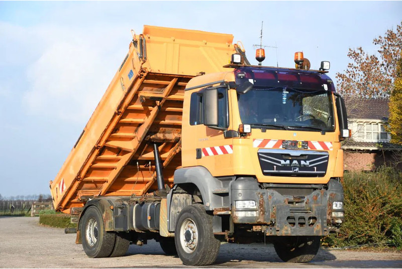 MAN TGS 18.320 AK!!4X4!! KIPPER MEILLER!!KOMMUNAL LKW!!KLIMA - شاحنة قلاب: صورة 1 MAN TGS 18.320 AK!!4X4!! KIPPER MEILLER!!KOMMUNAL LKW!!KLIMA - شاحنة قلاب: صورة 1