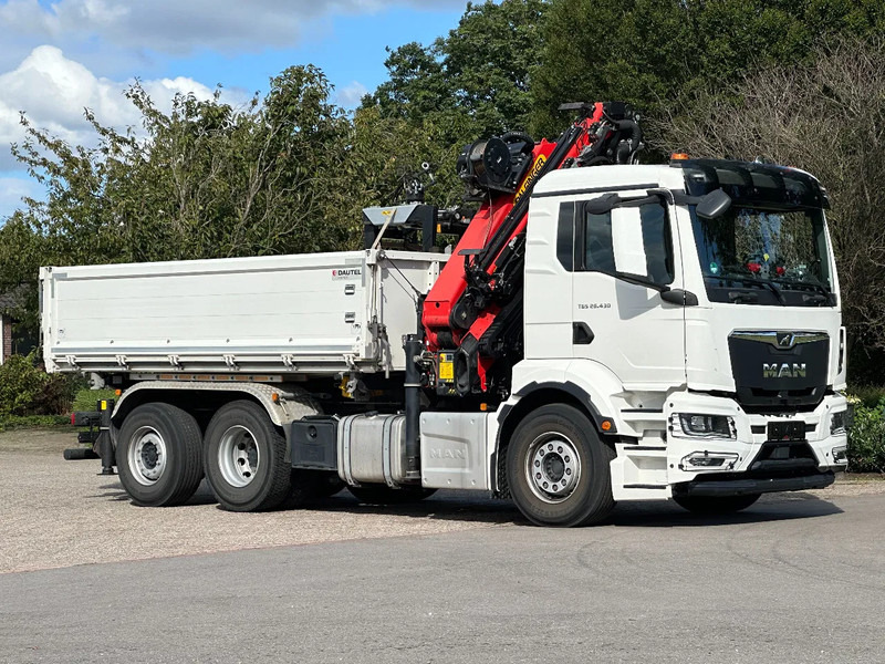 MAN TGS 26.430 2022!EURO6!! 6x2!! PALFINGER 23tm+JIB+LIER/WINCH!!DREISEITEN KIPPER/BORDMATIC!!9tkm - شاحنة قلاب, شاحنة كرين: صورة 4 MAN TGS 26.430 2022!EURO6!! 6x2!! PALFINGER 23tm+JIB+LIER/WINCH!!DREISEITEN KIPPER/BORDMATIC!!9tkm - شاحنة قلاب, شاحنة كرين: صورة 4