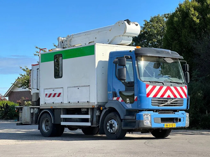 Volvo FL 240 ARBEITSBUHNE/SKYWORKER/17.5m - شاحنة: صورة 1 Volvo FL 240 ARBEITSBUHNE/SKYWORKER/17.5m - شاحنة: صورة 1