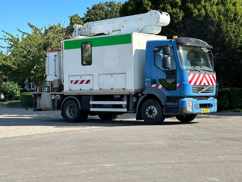 Volvo FL 240 ARBEITSBUHNE/SKYWORKER/17.5m - شاحنة: صورة 2 Volvo FL 240 ARBEITSBUHNE/SKYWORKER/17.5m - شاحنة: صورة 2