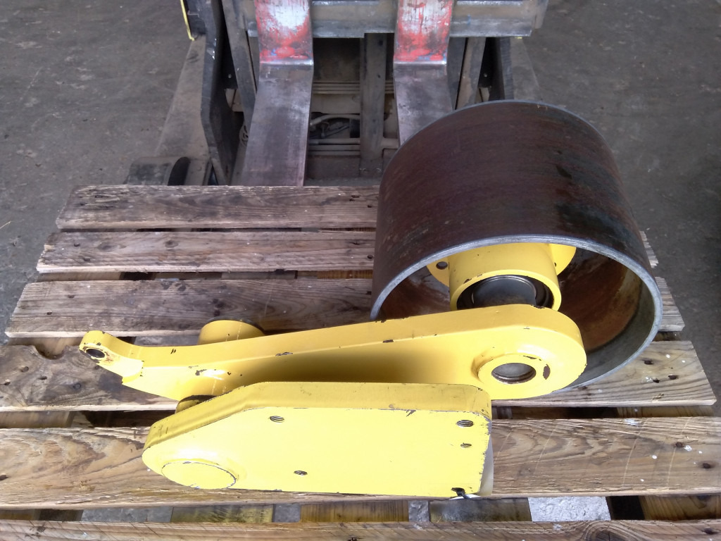 Bomag BM2000-75 - - باب و قطع الغيار - آلات البناء: صورة 1 Bomag BM2000-75 - - باب و قطع الغيار - آلات البناء: صورة 1