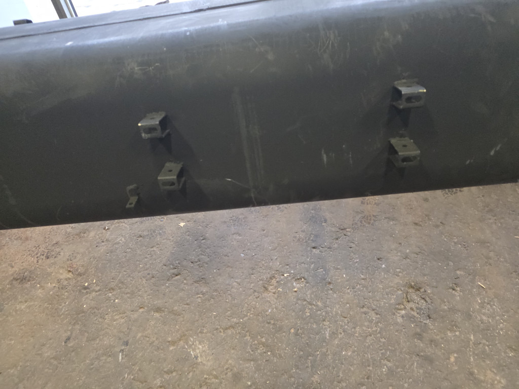 CNH 5801740620 - كاتم الصوت - آلات البناء: صورة 5 CNH 5801740620 - كاتم الصوت - آلات البناء: صورة 5