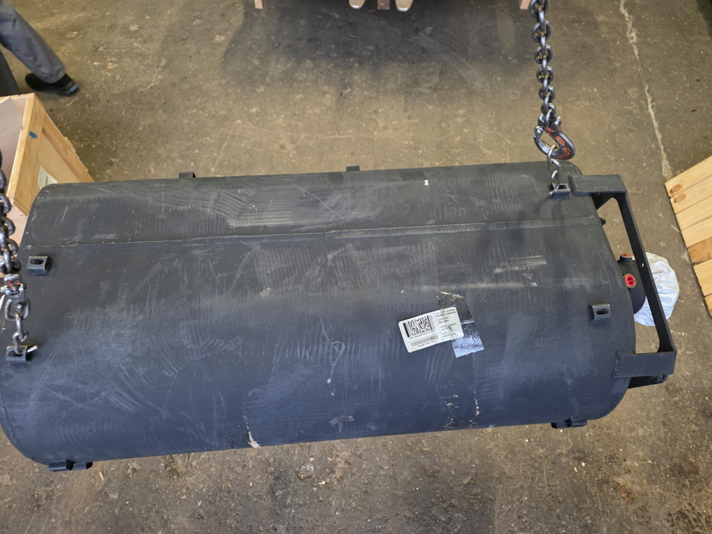 CNH 5801740620 - كاتم الصوت - آلات البناء: صورة 1 CNH 5801740620 - كاتم الصوت - آلات البناء: صورة 1