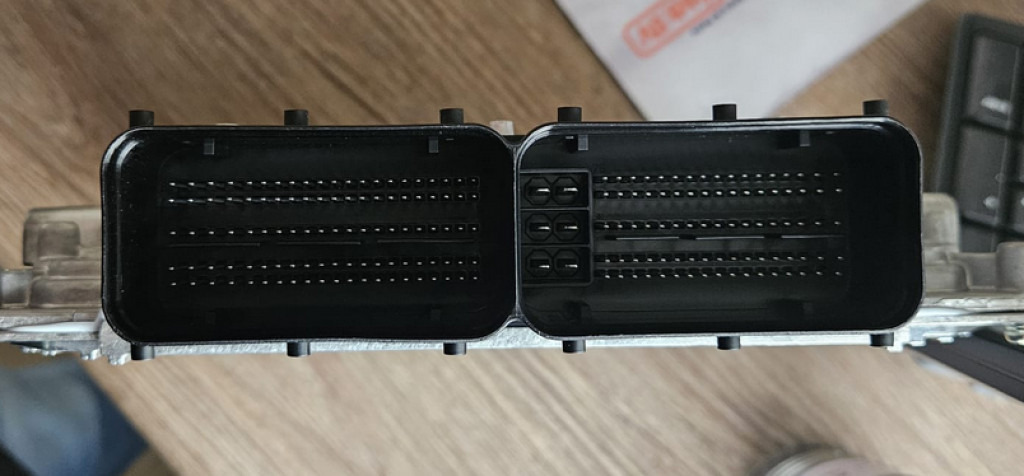 Case KBH16880 - 48011605 - وحدة تحكم الكتروني - آلات البناء: صورة 2 Case KBH16880 - 48011605 - وحدة تحكم الكتروني - آلات البناء: صورة 2