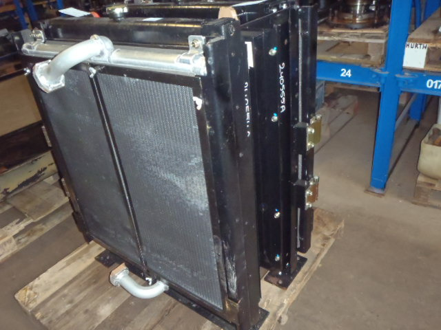 Case KRH1462 - KRH1630 - المبرد - الآلات الزراعية: صورة 1 Case KRH1462 - KRH1630 - المبرد - الآلات الزراعية: صورة 1