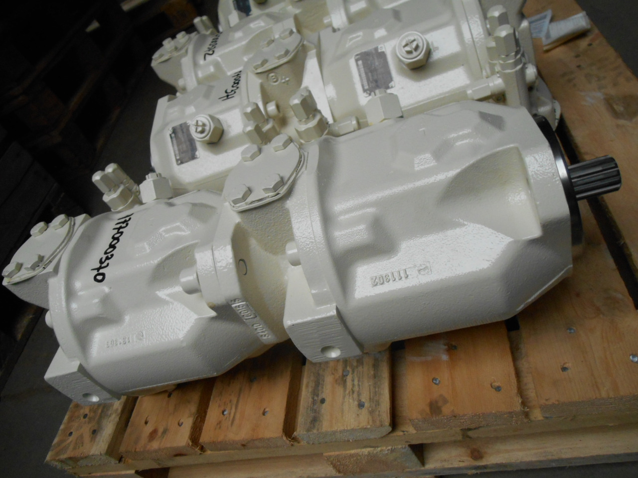 Caterpillar 2274695 - محرك هيدروليكي - الآلات الزراعية: صورة 2 Caterpillar 2274695 - محرك هيدروليكي - الآلات الزراعية: صورة 2