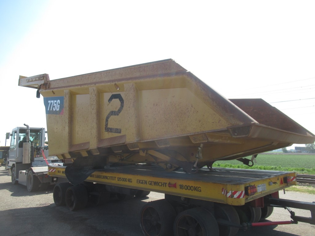صنوق قلاب Caterpillar 775G -: صورة 6