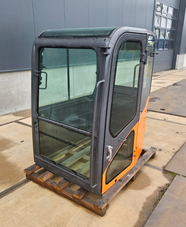 Doosan 220101-00070 - 220101-00070 - كابينة - آلات البناء: صورة 2 Doosan 220101-00070 - 220101-00070 - كابينة - آلات البناء: صورة 2
