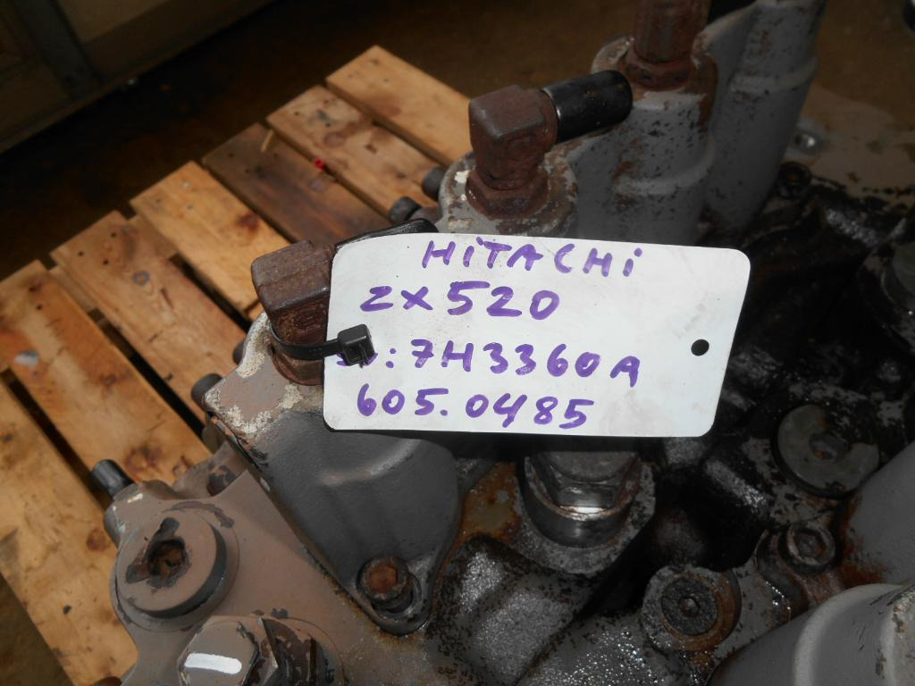 صمام هيدروليكي - آلات البناء Hitachi 4632973: صورة 6 صمام هيدروليكي - آلات البناء Hitachi 4632973: صورة 6