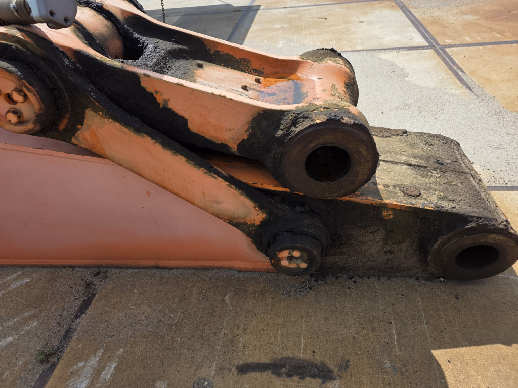 Hitachi EX750-5 - 5004146 - ذراع تطويل - آلات البناء: صورة 1 Hitachi EX750-5 - 5004146 - ذراع تطويل - آلات البناء: صورة 1