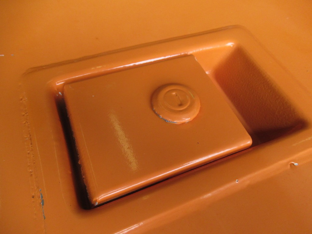 Hitachi KH150-3 - - باب و قطع الغيار - آلات البناء: صورة 3 Hitachi KH150-3 - - باب و قطع الغيار - آلات البناء: صورة 3