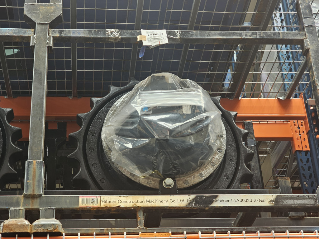 Hitachi YB60002138 - محرك السفر - آلات البناء: صورة 2 Hitachi YB60002138 - محرك السفر - آلات البناء: صورة 2