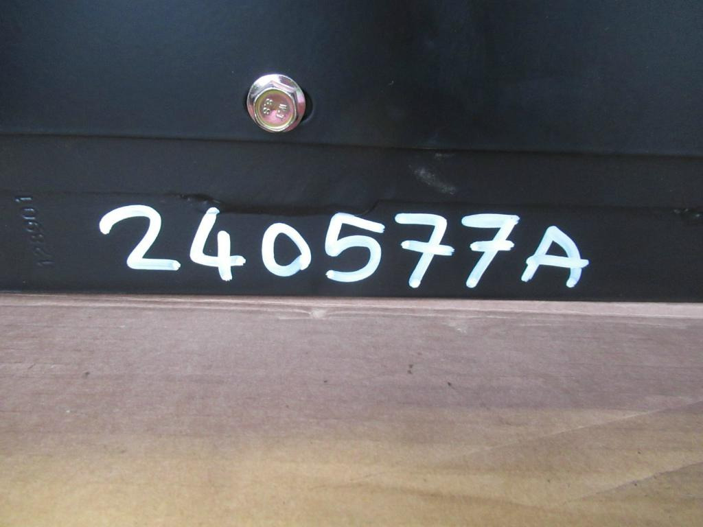 New Holland 4550135 - نظام التبريد - آلات البناء: صورة 3 New Holland 4550135 - نظام التبريد - آلات البناء: صورة 3