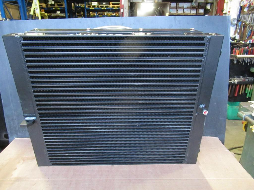 New Holland 4550135 - نظام التبريد - آلات البناء: صورة 2 New Holland 4550135 - نظام التبريد - آلات البناء: صورة 2