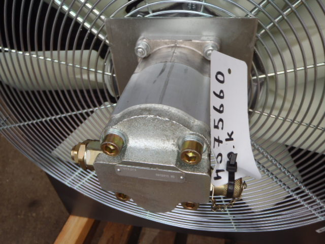 New Holland 4575660 - نظام التبريد - آلات البناء: صورة 3 New Holland 4575660 - نظام التبريد - آلات البناء: صورة 3