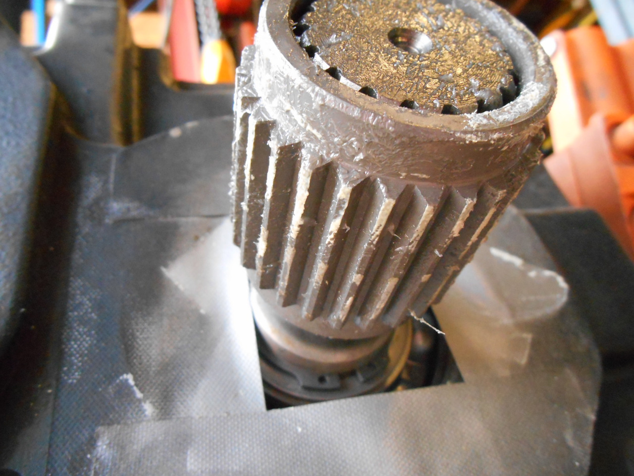 New Holland 71475821 - صندوق التروس - آلات البناء: صورة 4 New Holland 71475821 - صندوق التروس - آلات البناء: صورة 4