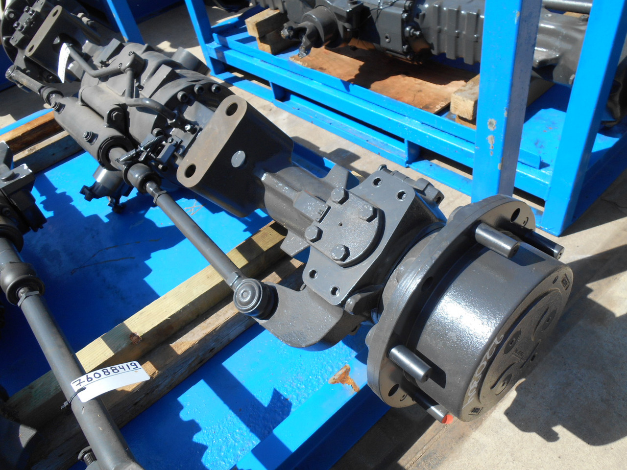 New Holland 87674866 - 85826234 - المحور الخلفي - آلات البناء: صورة 3 New Holland 87674866 - 85826234 - المحور الخلفي - آلات البناء: صورة 3