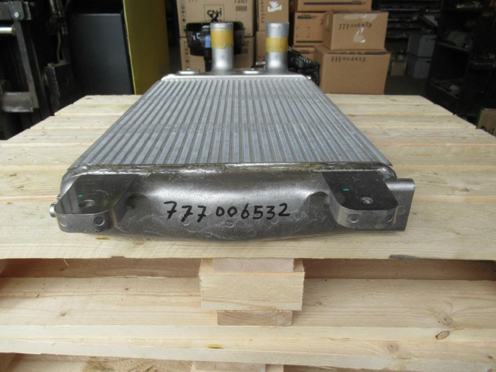 New Holland YM05P00009S003 - 72211202 - المبرد - الآلات الزراعية: صورة 3 New Holland YM05P00009S003 - 72211202 - المبرد - الآلات الزراعية: صورة 3