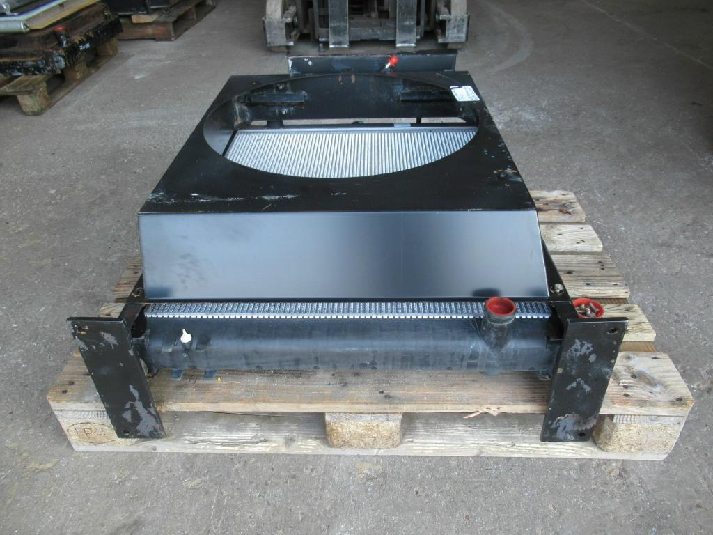 New Holland YN05P00034S001 - 87339771 - مبرد المحرك - آلات البناء: صورة 3 New Holland YN05P00034S001 - 87339771 - مبرد المحرك - آلات البناء: صورة 3