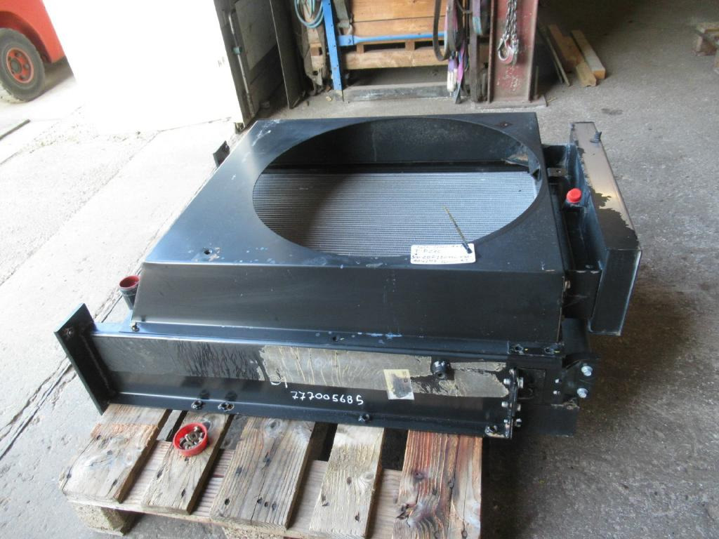 New Holland YN05P00034S001 - مبرد المحرك - آلات البناء: صورة 2 New Holland YN05P00034S001 - مبرد المحرك - آلات البناء: صورة 2