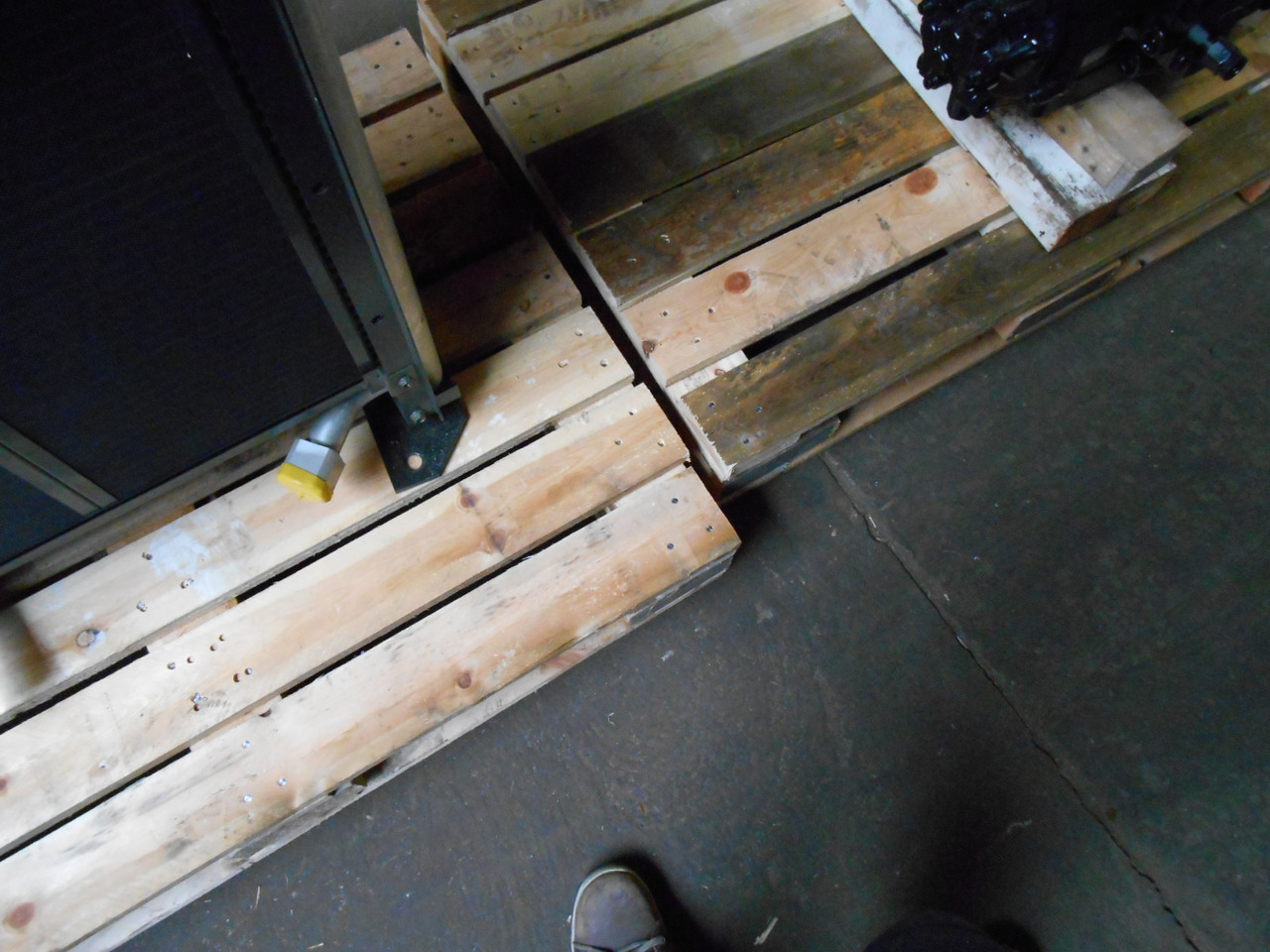 New Holland YY05P00004F1 - SK135SR ED150 SK115SRDZ SK135SRL-1E SK135SRLC - مبرد المحرك - آلات البناء: صورة 1 New Holland YY05P00004F1 - SK135SR ED150 SK115SRDZ SK135SRL-1E SK135SRLC - مبرد المحرك - آلات البناء: صورة 1